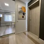 Start 2 * בוקרשט