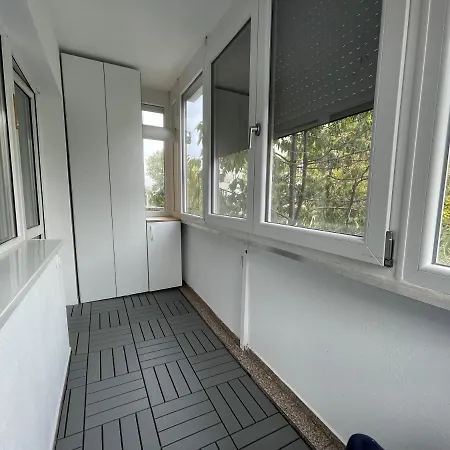 Start 2 Apartament *