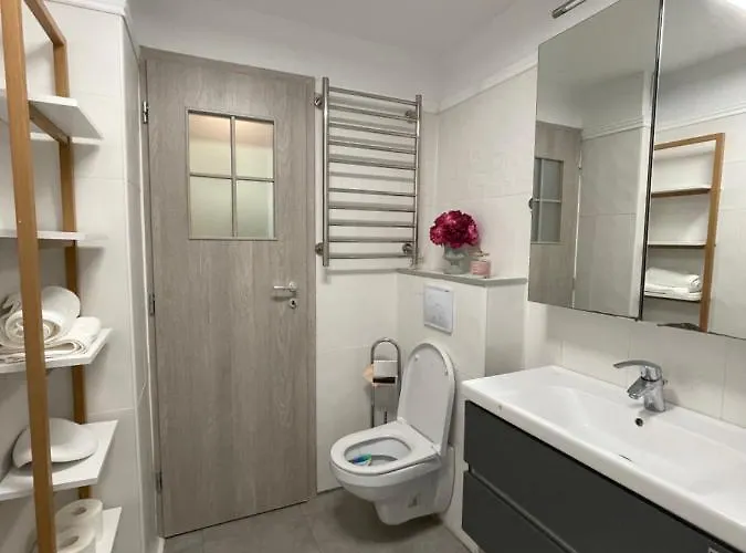 Start 2 Apartment Bucharest